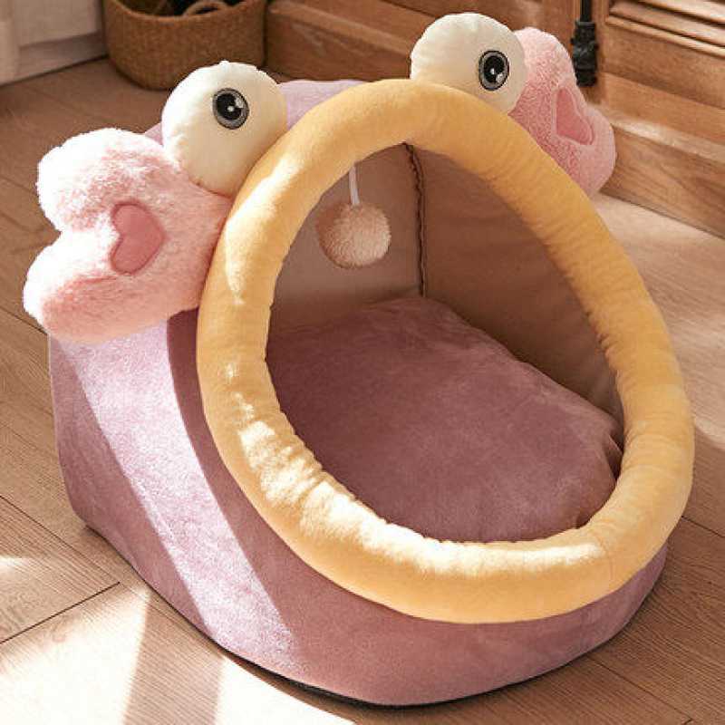 Quirky Fish Hearty Pet Bed