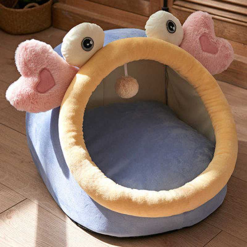 Quirky Fish Hearty Pet Bed